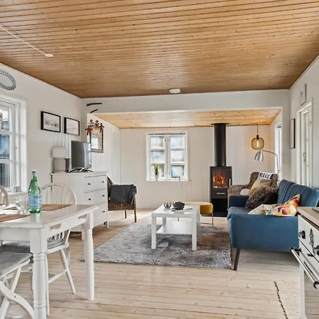 Stunning In With 2 Bedrooms * Frederikshavn